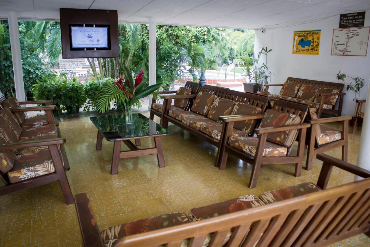 Hotel Delfin Playa Azul Lázaro Cárdenas Esterno foto